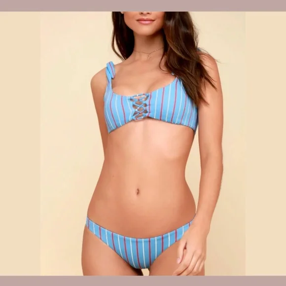 NEW $148 Amuse Society [ Medium ] Lia Bikini Top + Clio Cheeky‎ Bottom Blue